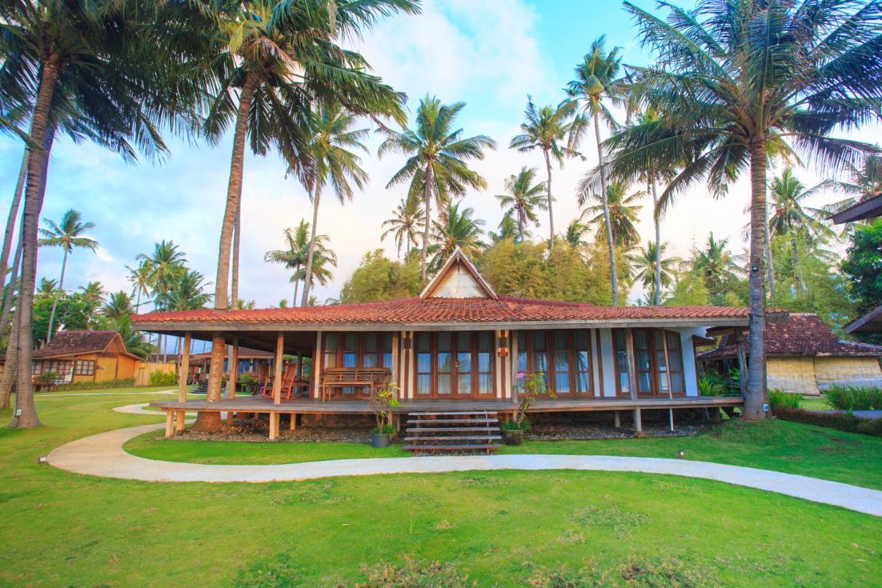 Villa So Long Banyuwangi - Ijen Экстерьер фото